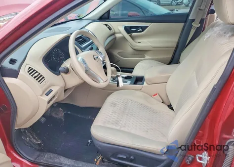 2016 Nissan Altima 2.5 z USA, uszkodzony, nr VIN 1N4AL3AP0GN321886